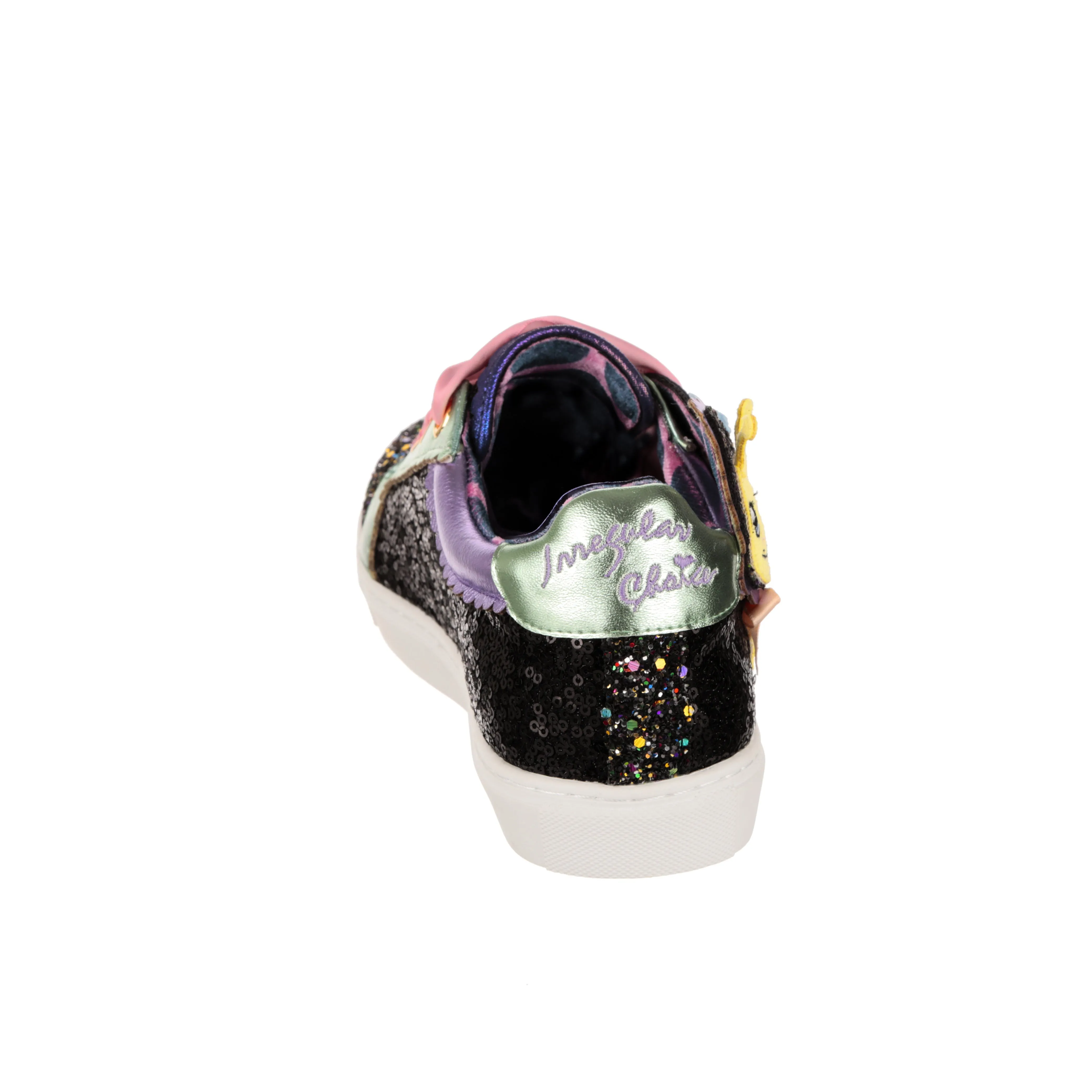 Premium Shell-Embellished Accessories