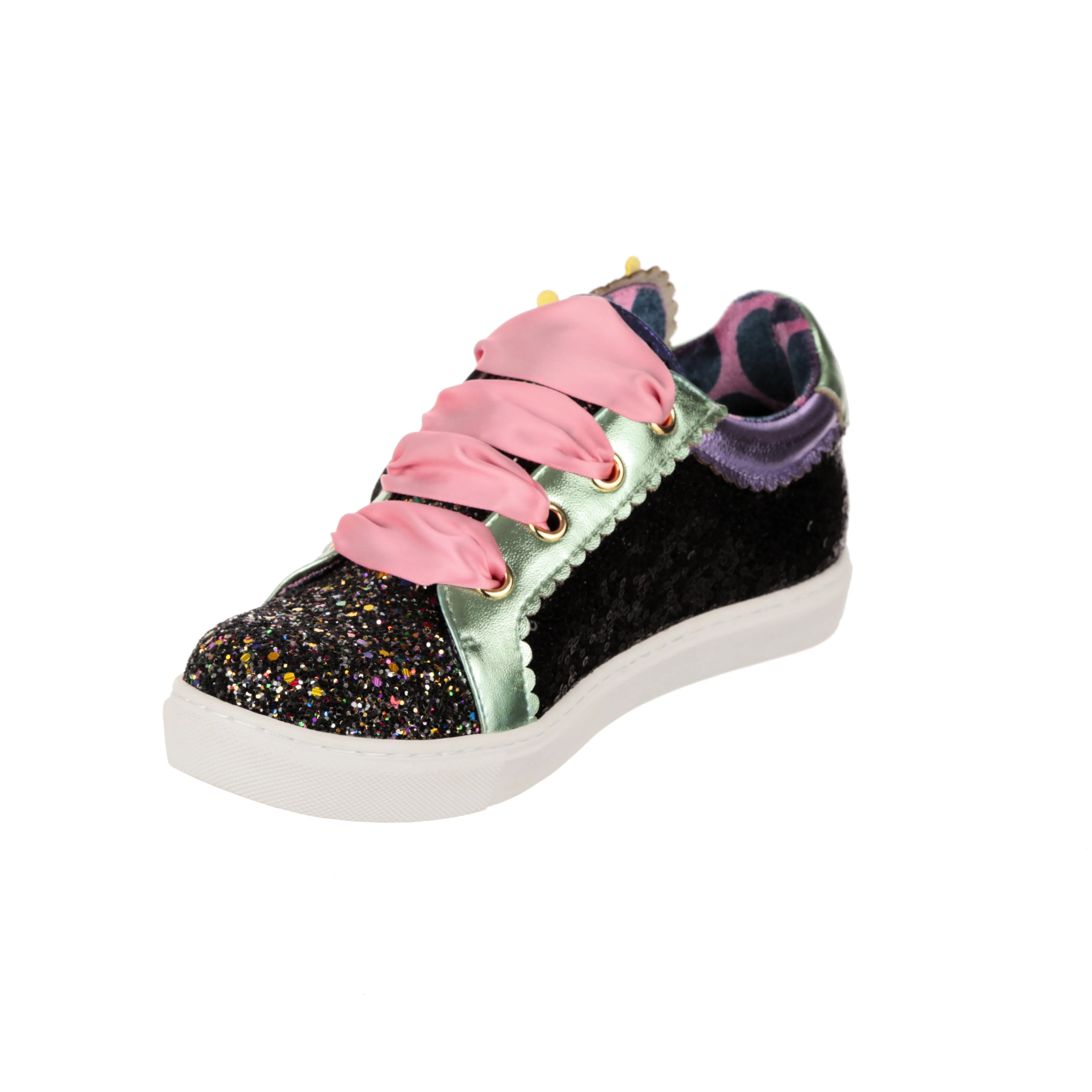 Premium Shell-Embellished Accessories