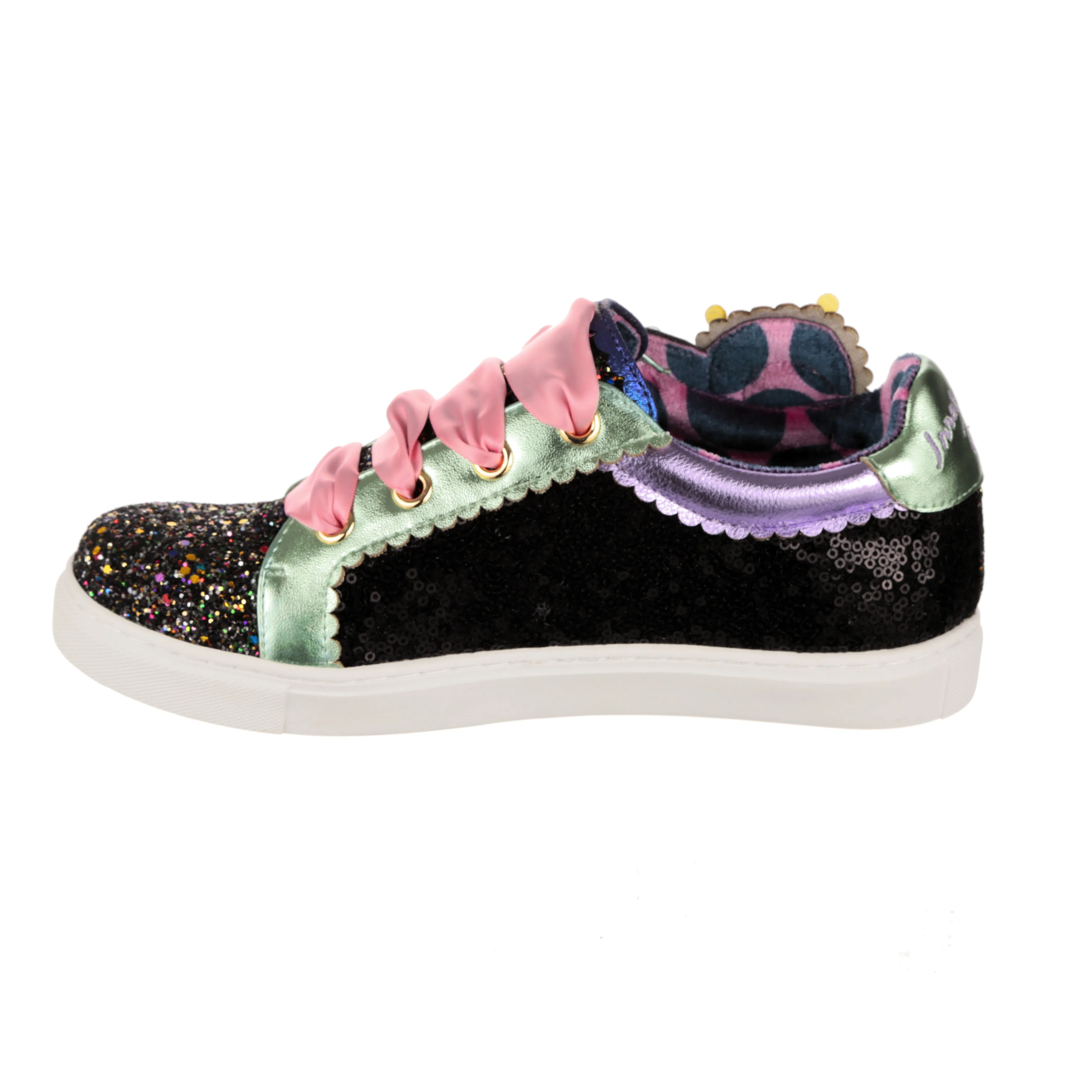 Premium Shell-Embellished Accessories