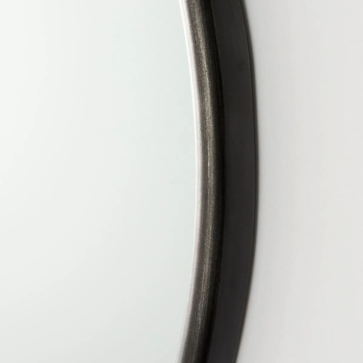 Piper Wall Mirror Black Metal | 36"