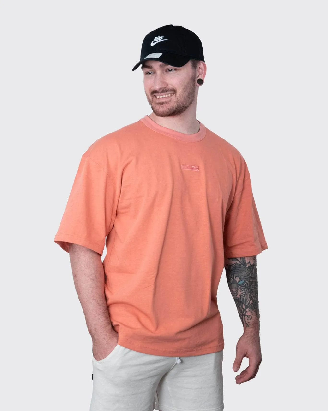 trainers premium oversized tee tpot-coral