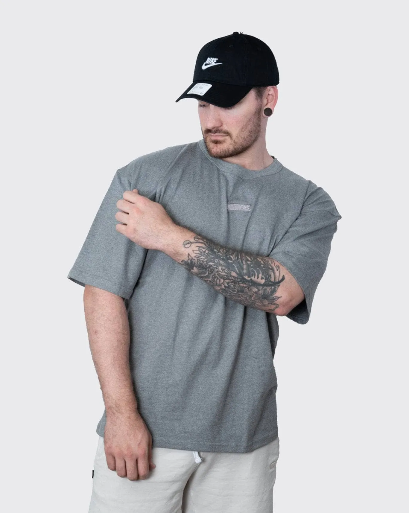 trainers premium oversized tee tpot-grey