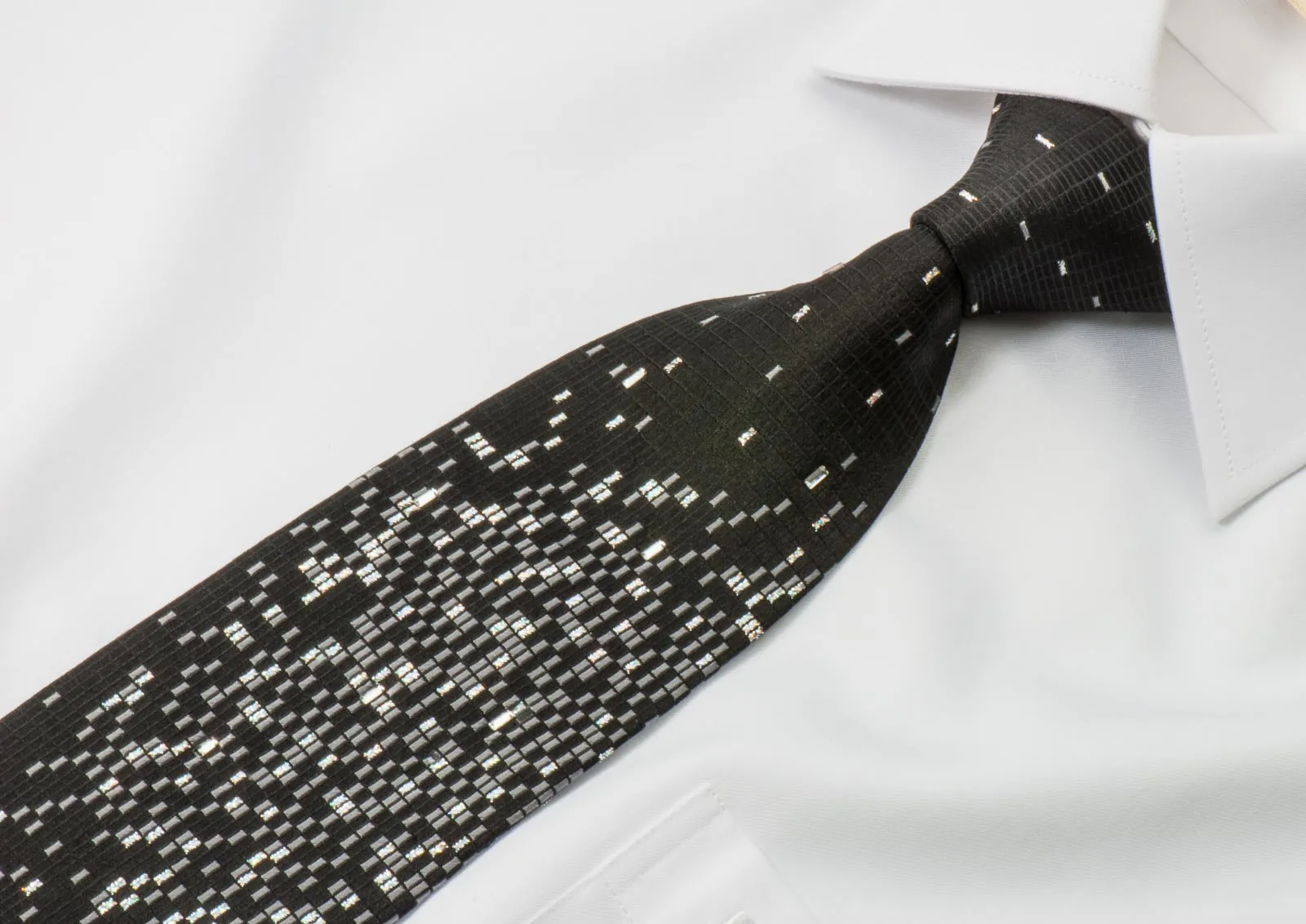 Yezak Men's Silk Tie Silver Geometric Martix On Black With Silver Sparkles